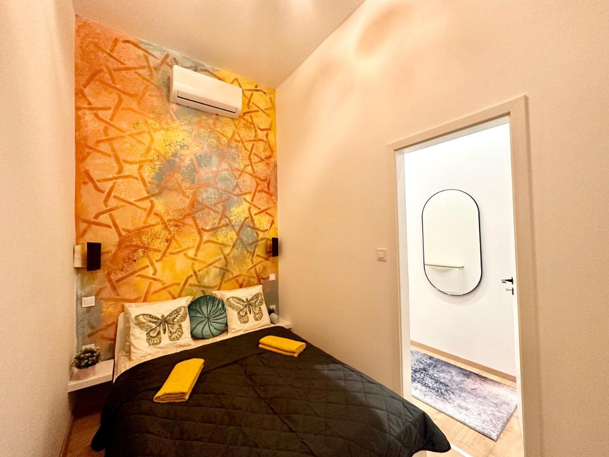 Luxory Design Apartment#Bakats#Freeparking#8Ppl Budapest Eksteriør billede